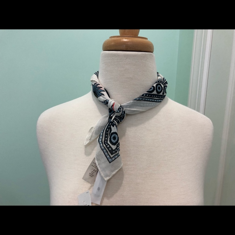 NWT LOFT Square Scarf Bandana